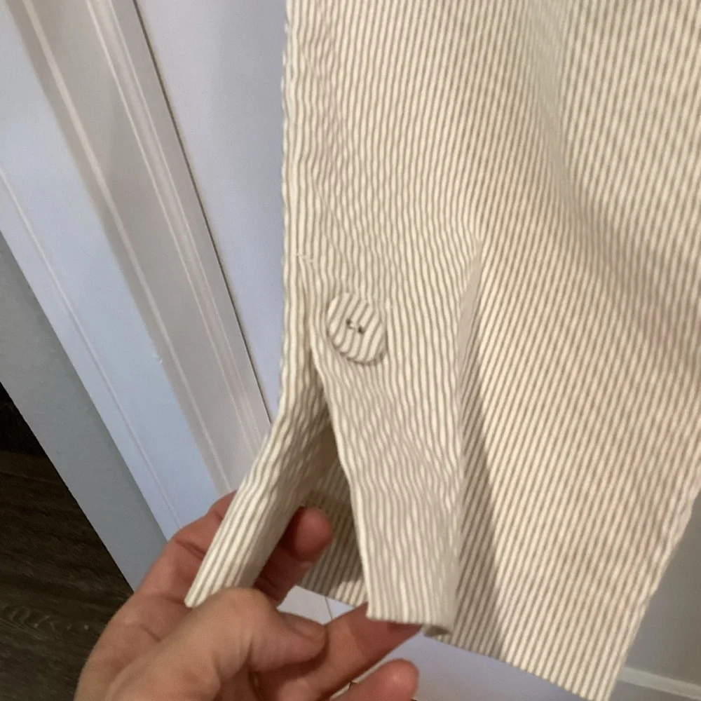 Peck & Peck Cream Capris for Women - Picture 3 of 9